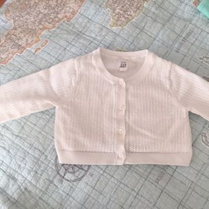 Baby Gap 12-18 Month sweater